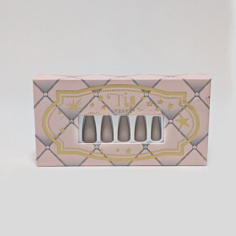 Tip Beauty Clone Fake Nails Collections 24 Pack Nail Glue Kit Coffin Matte Tan